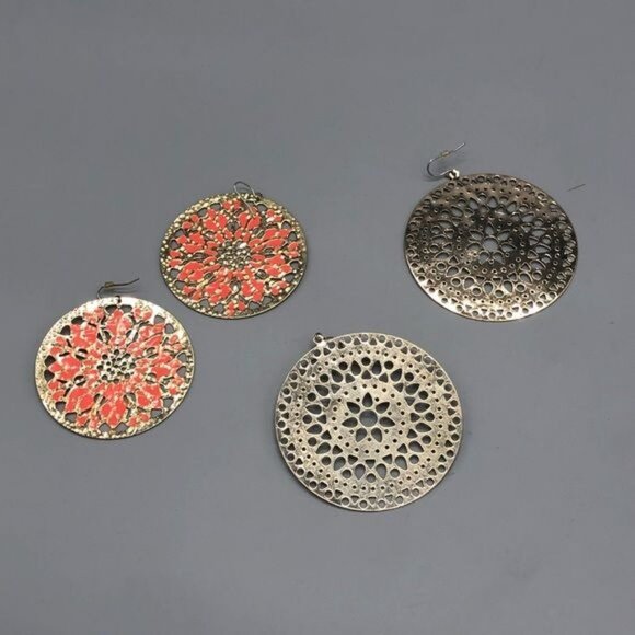 Round big graphic design set 2 gold pink earrings pierced dangle embossed READ - Picture 4 of 10